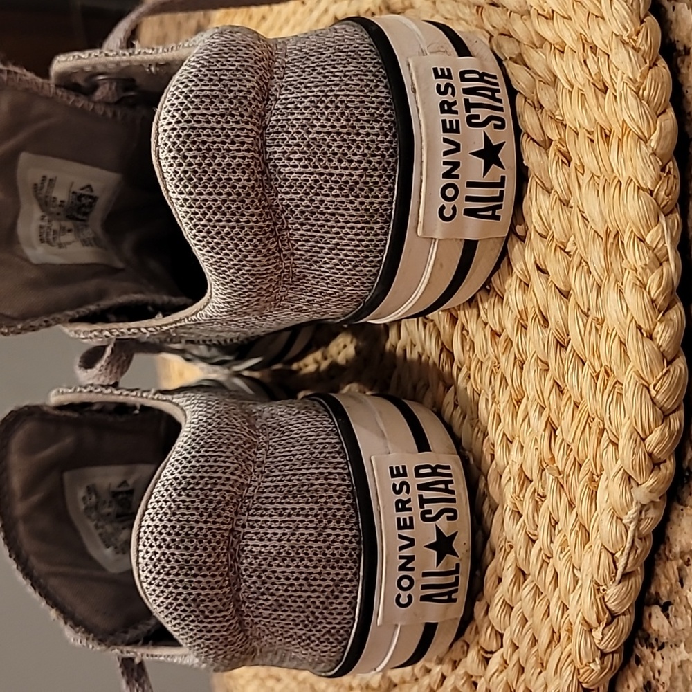 Converse - Picture 6 of 8